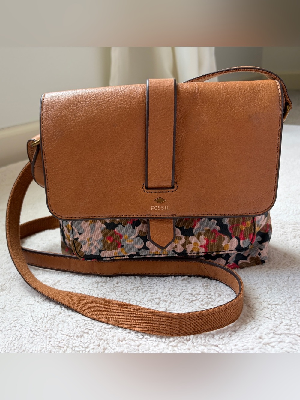 Fossil Kinley Tan Leather Crossbody with Multicolor Floral Panel